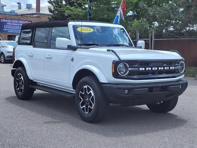 2023 Ford Bronco Outer Banks