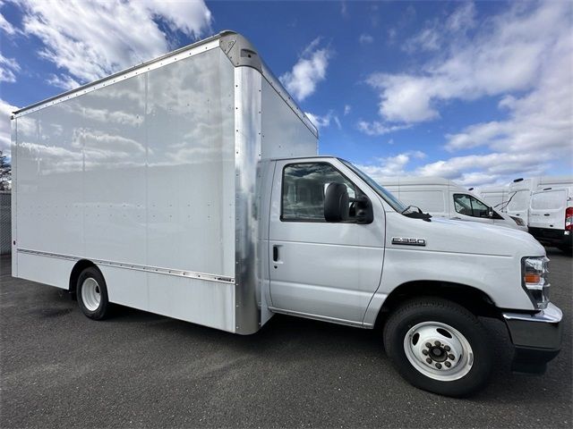 2023 Ford E-Series Base
