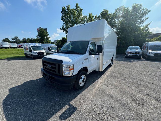 2023 Ford E-Series Base
