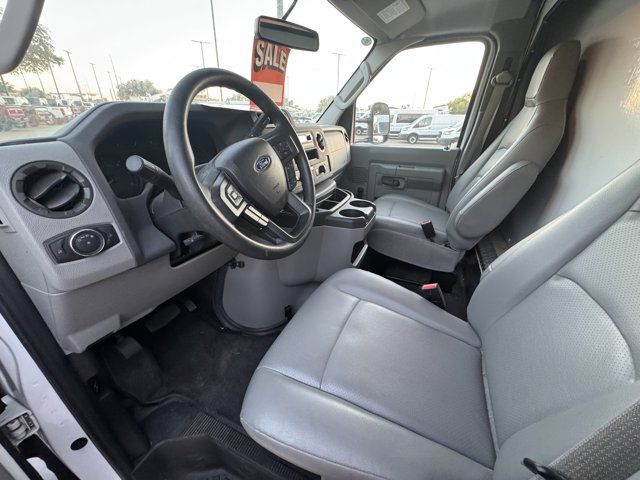 2023 Ford E-Series Base