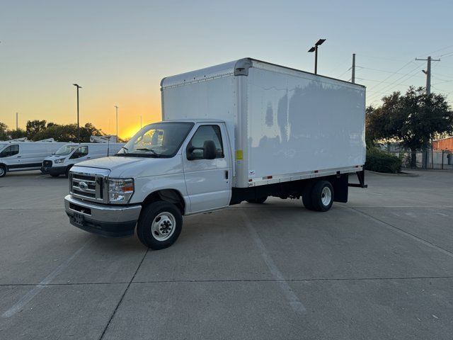 2023 Ford E-Series Base