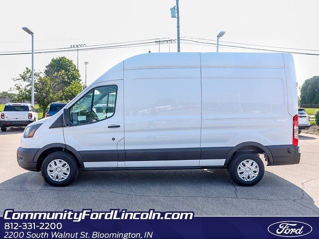 2023 Ford E-Transit Base