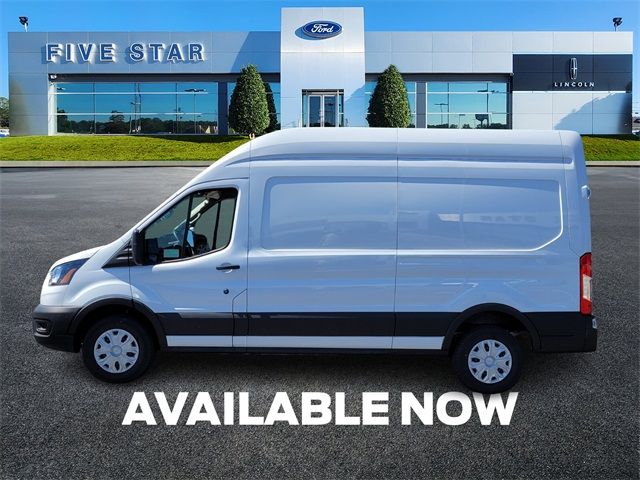 2023 Ford E-Transit Base