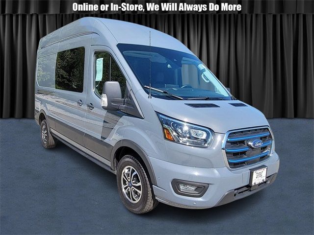 2023 Ford E-Transit Base