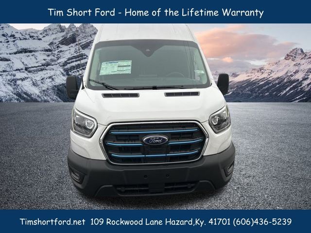 2023 Ford E-Transit Base