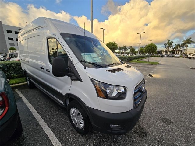 2023 Ford E-Transit Base