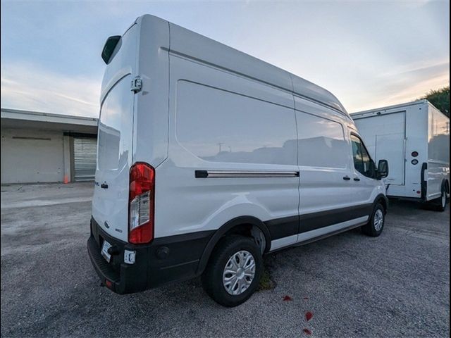 2023 Ford E-Transit Base