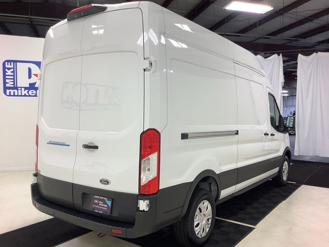 2023 Ford E-Transit Base