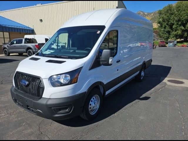 2023 Ford E-Transit Base