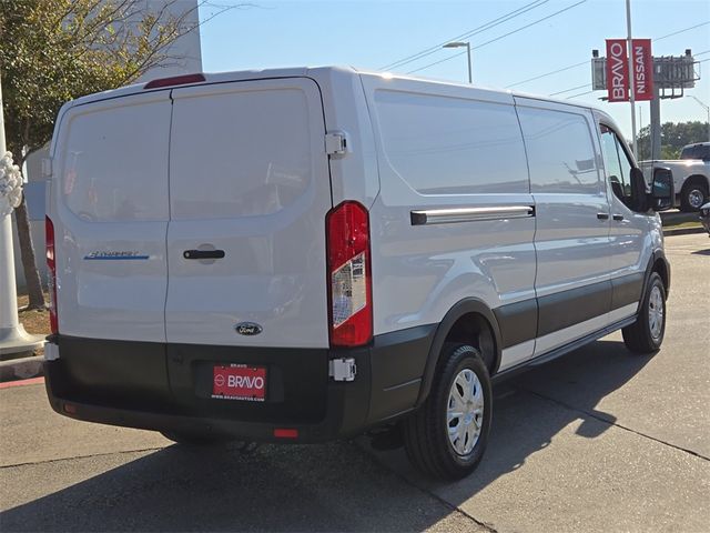 2023 Ford E-Transit Base