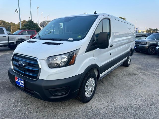 2023 Ford E-Transit Base