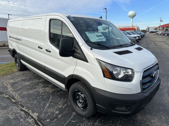 2023 Ford E-Transit Base