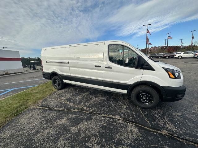 2023 Ford E-Transit Base