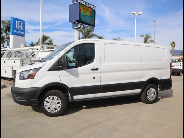 2023 Ford E-Transit Base