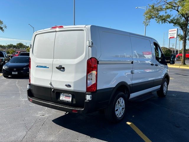 2023 Ford E-Transit Base