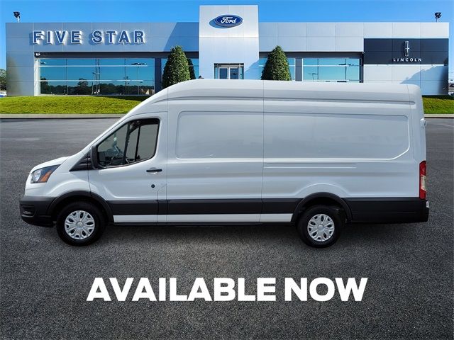 2023 Ford E-Transit Base