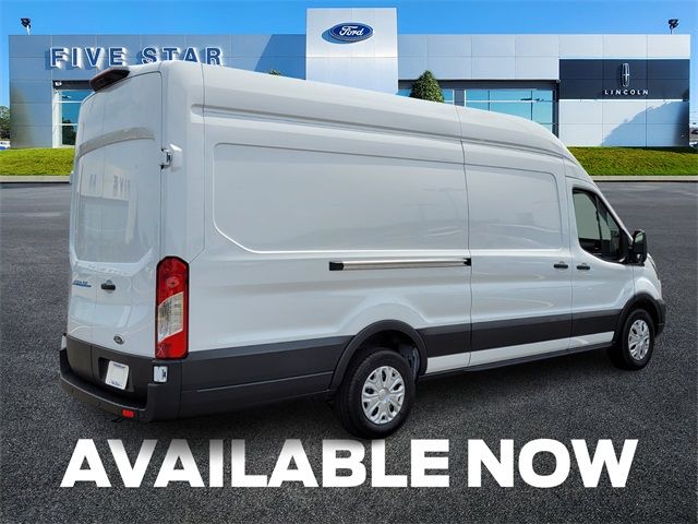 2023 Ford E-Transit Base