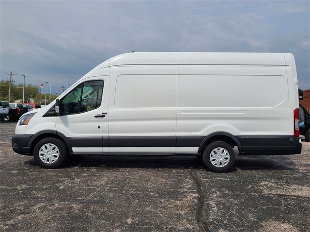 2023 Ford E-Transit Base