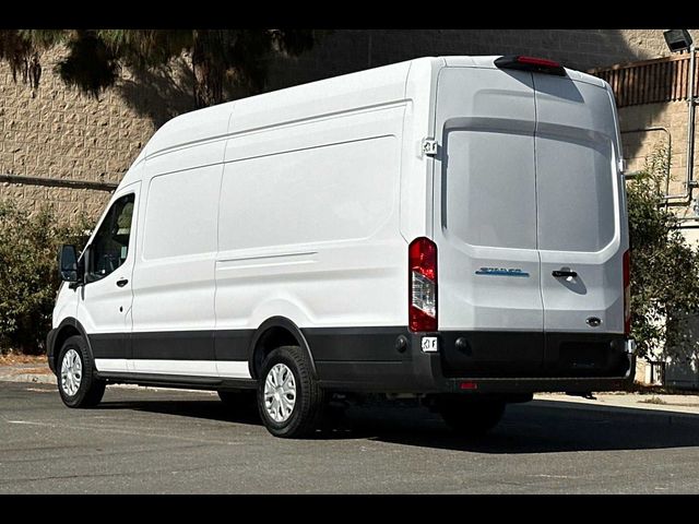 2023 Ford E-Transit Base