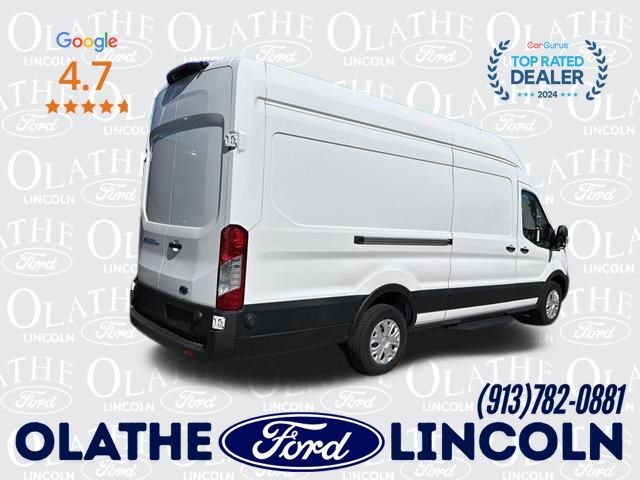 2023 Ford E-Transit Base