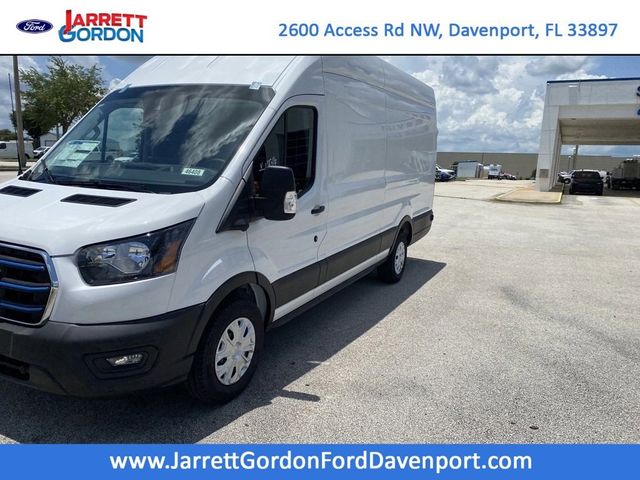 2023 Ford E-Transit Base