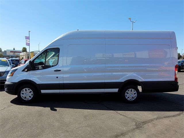 2023 Ford E-Transit Base