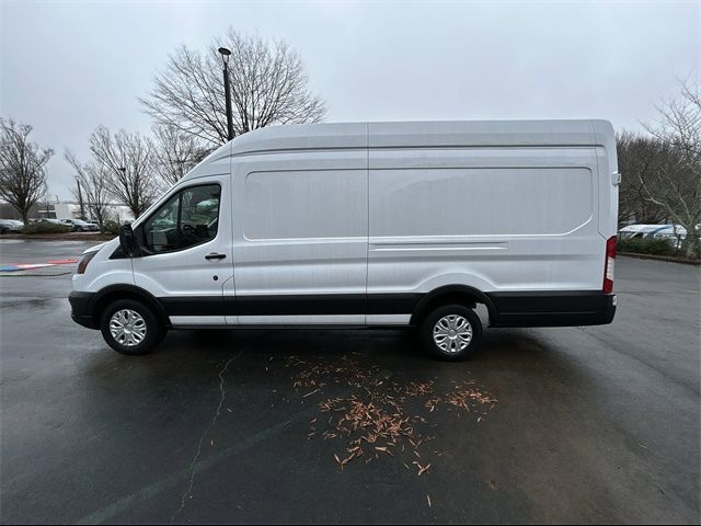 2023 Ford E-Transit Base