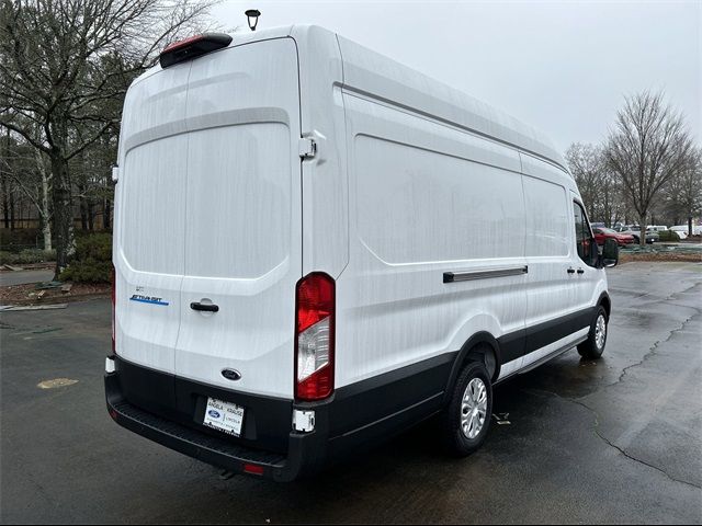 2023 Ford E-Transit Base