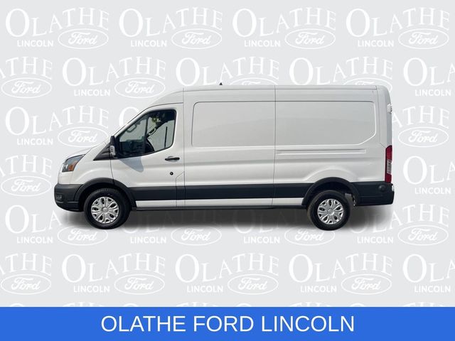 2023 Ford E-Transit Base