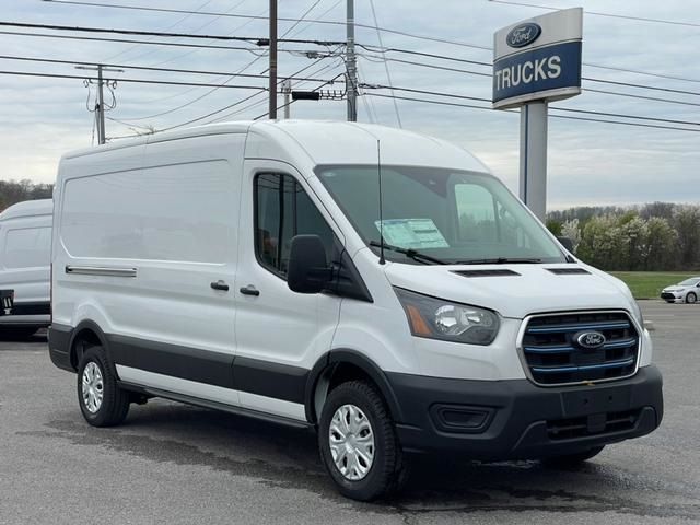 2023 Ford E-Transit Base