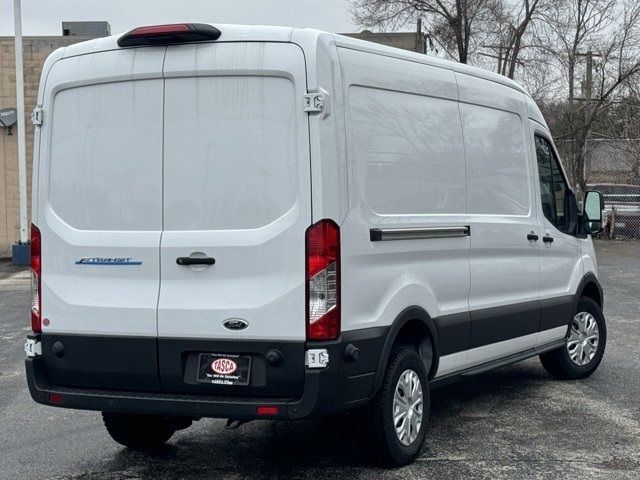 2023 Ford E-Transit Base