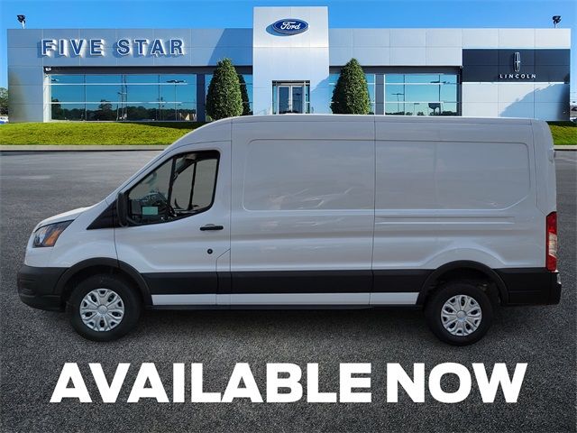 2023 Ford E-Transit Base