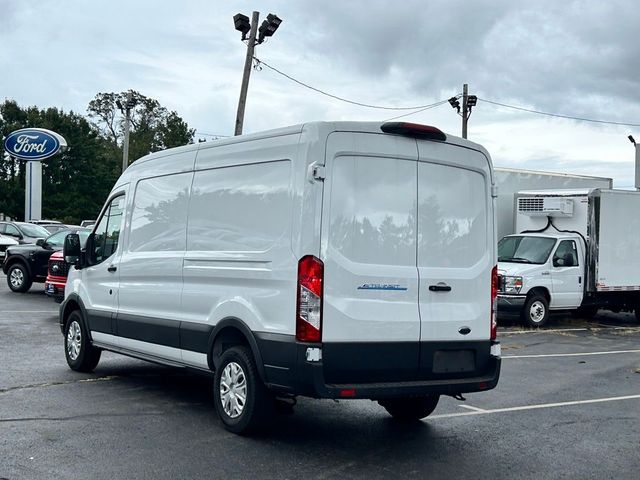 2023 Ford E-Transit Base