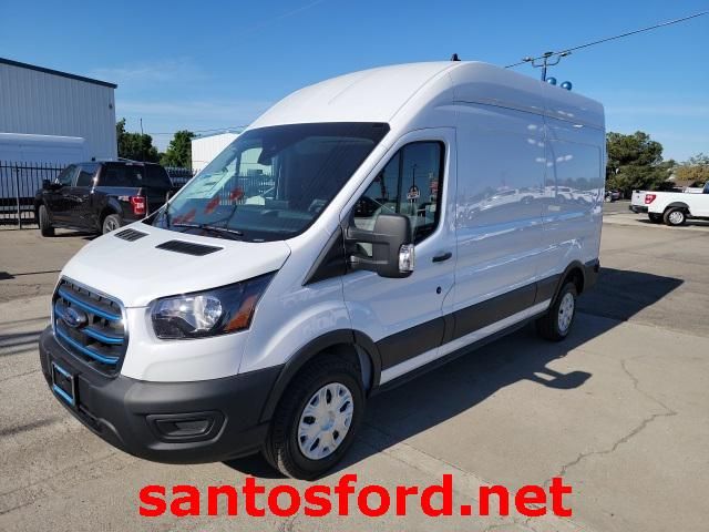 2023 Ford E-Transit Base