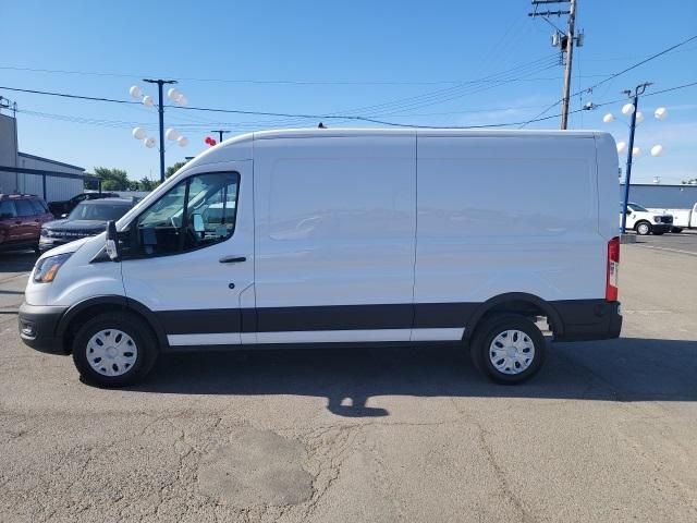 2023 Ford E-Transit Base