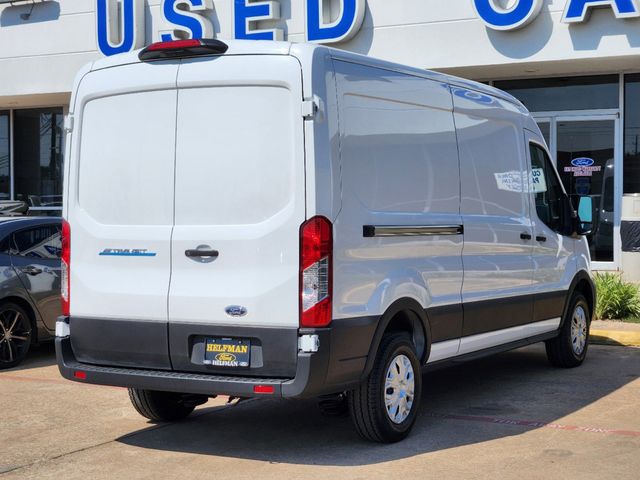 2023 Ford E-Transit Base