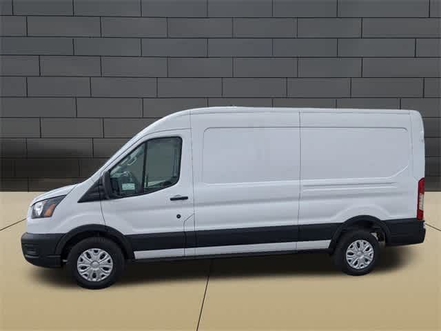 2023 Ford E-Transit Base