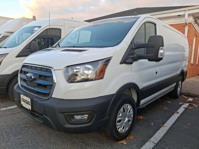 2023 Ford E-Transit Base