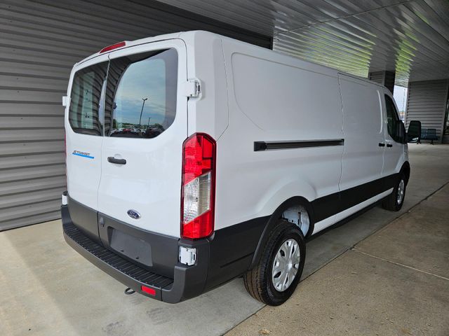 2023 Ford E-Transit Base