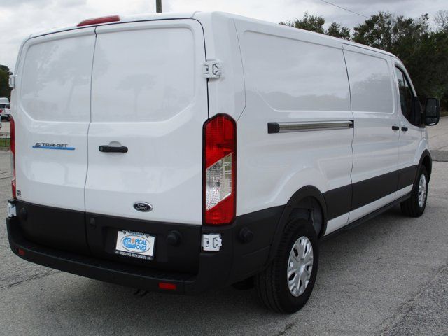 2023 Ford E-Transit Base