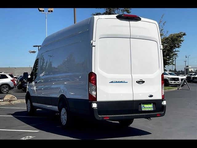 2023 Ford E-Transit Base