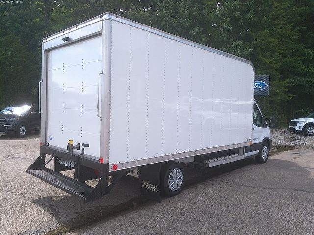 2023 Ford E-Transit Base