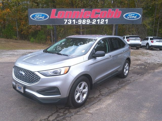 2023 Ford Edge SE