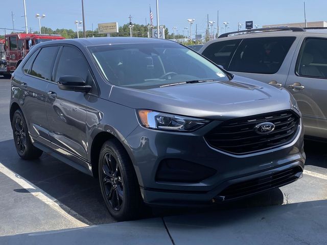 2023 Ford Edge SE