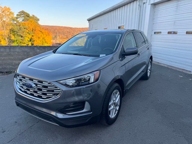 2023 Ford Edge 