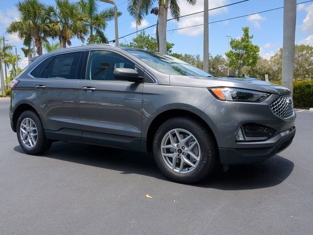 2023 Ford Edge 