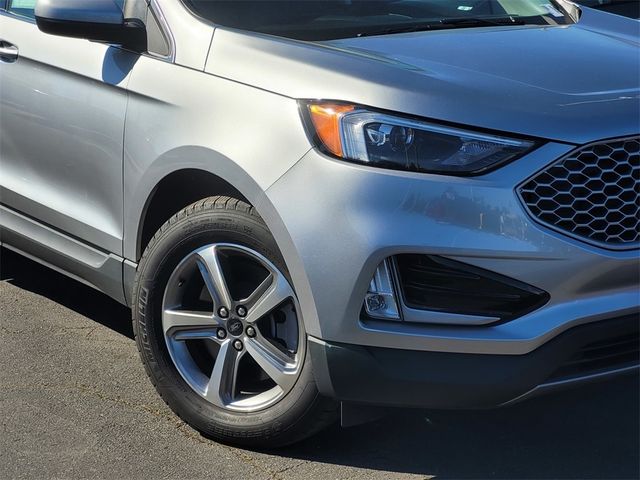 2023 Ford Edge 