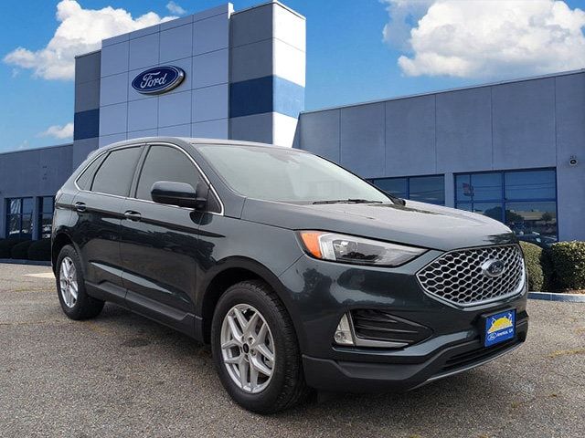 2023 Ford Edge 