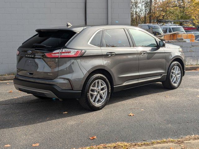 2023 Ford Edge 