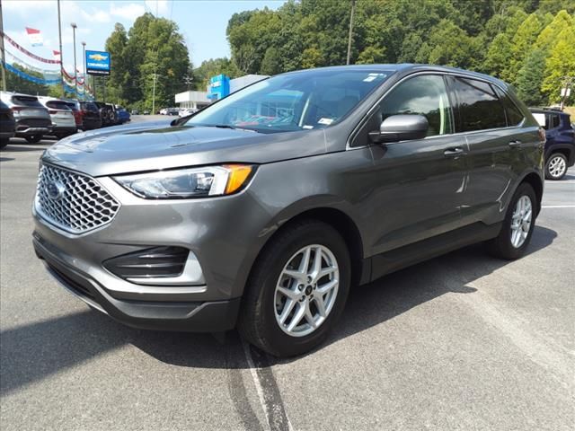 2023 Ford Edge 